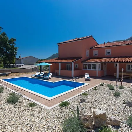 Lavandula Villa Tribalj (Primorsko-Goranska)